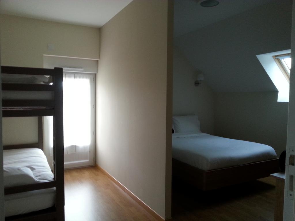 Gite Du Domaine Du Haut Perron Villa Thesee Ngoại thất bức ảnh